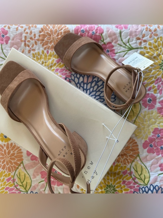 a new day Shoes - Nib size 9 a new day brown suede heels